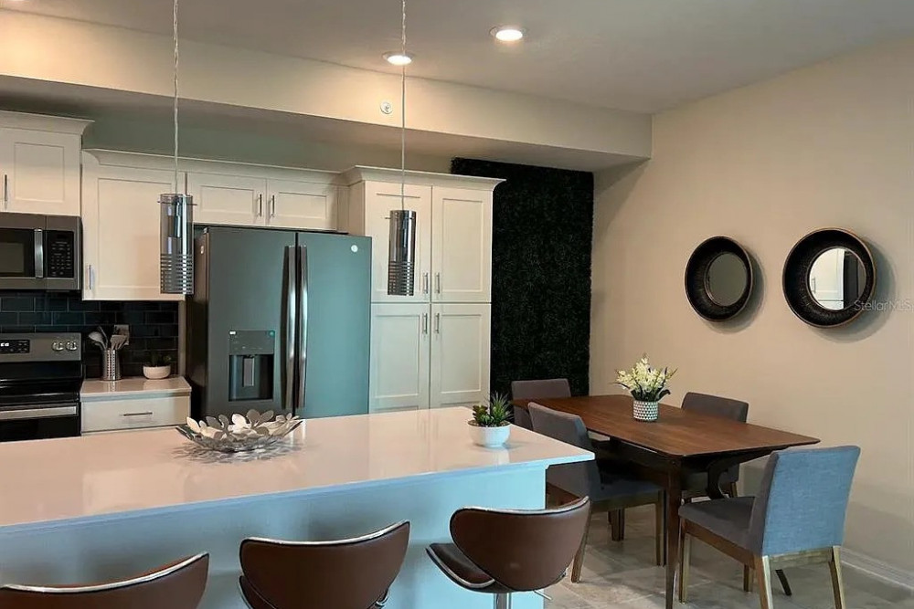 Storey Lake Resort 517