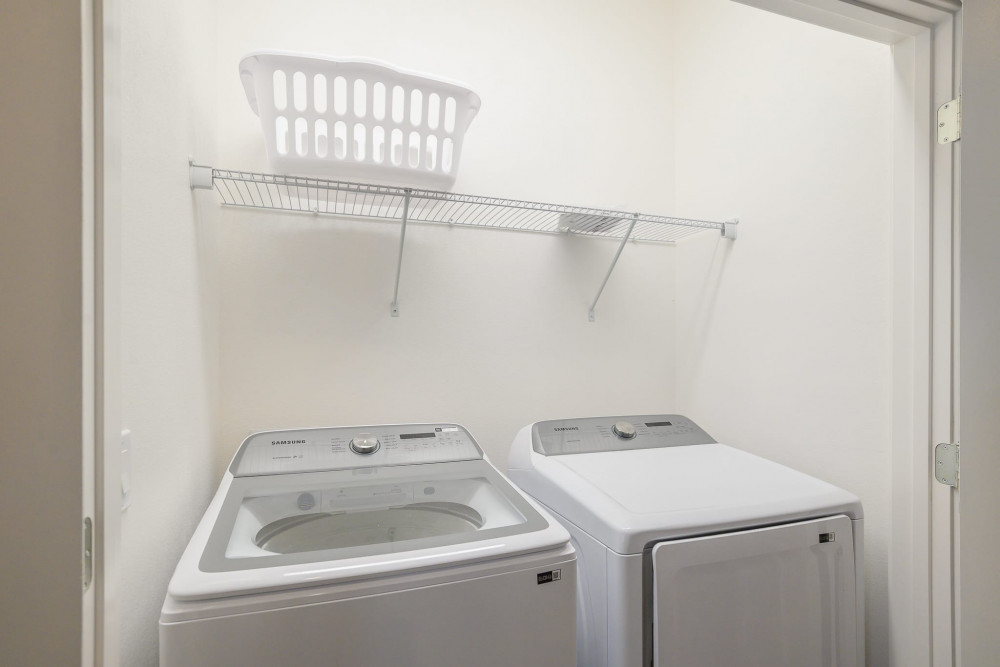 Veranda Palms 60