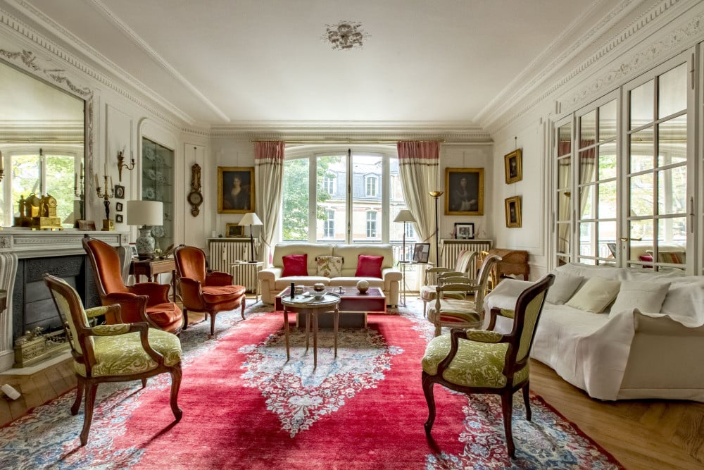 Enchanting Murals by Trocadero Gardens