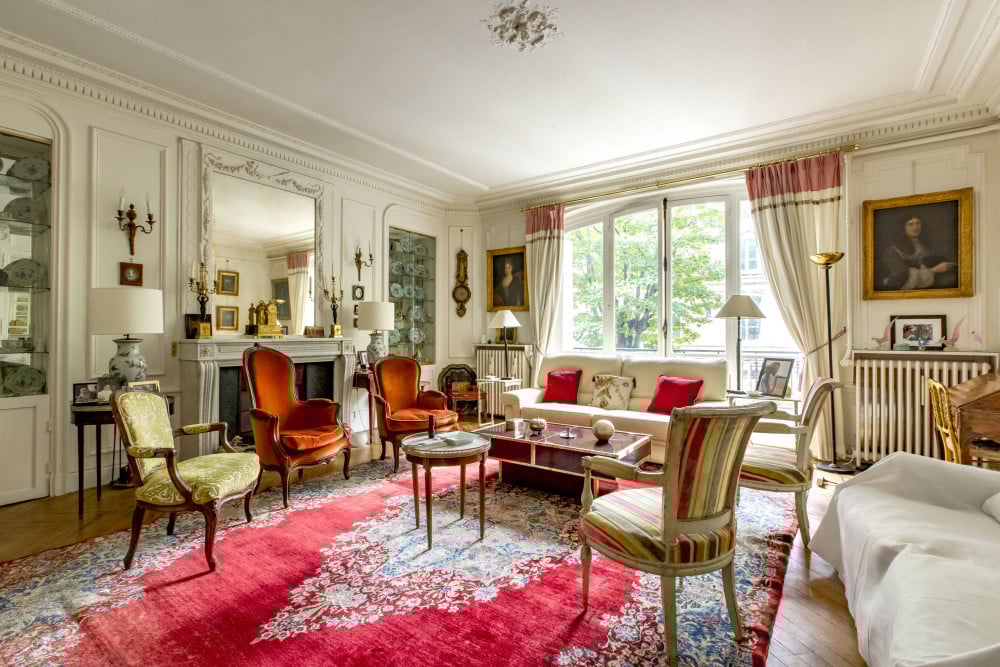 Enchanting Murals by Trocadero Gardens