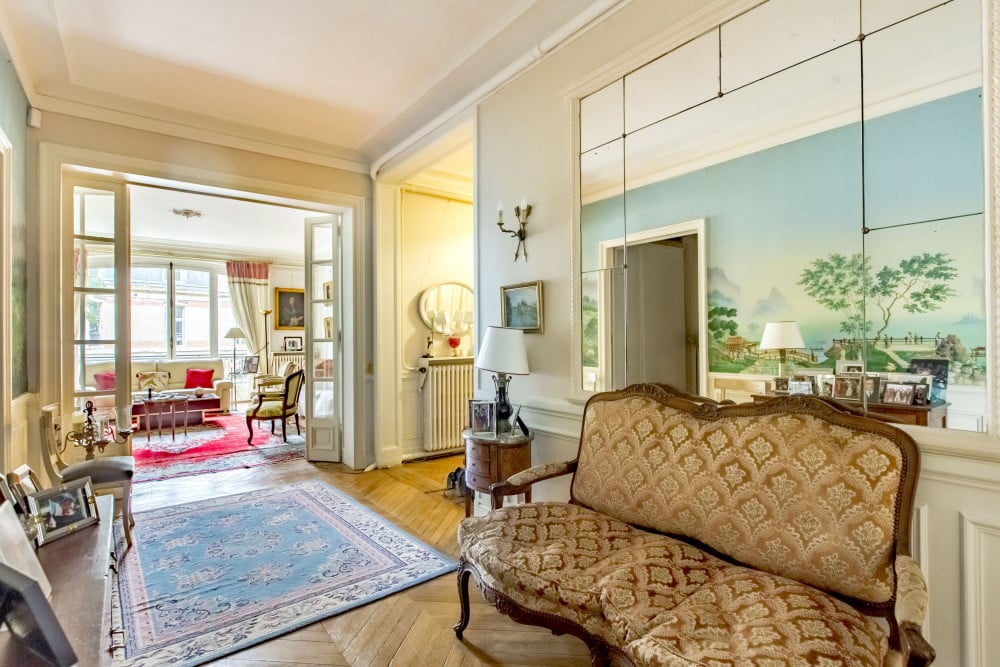 Enchanting Murals by Trocadero Gardens