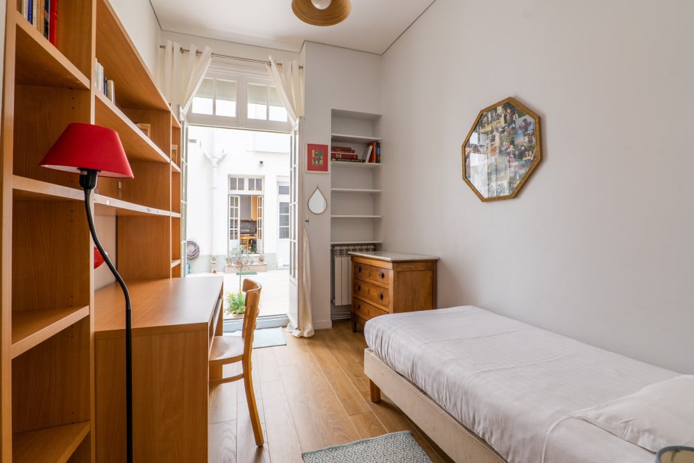 Postcards from the Eiffel Tower