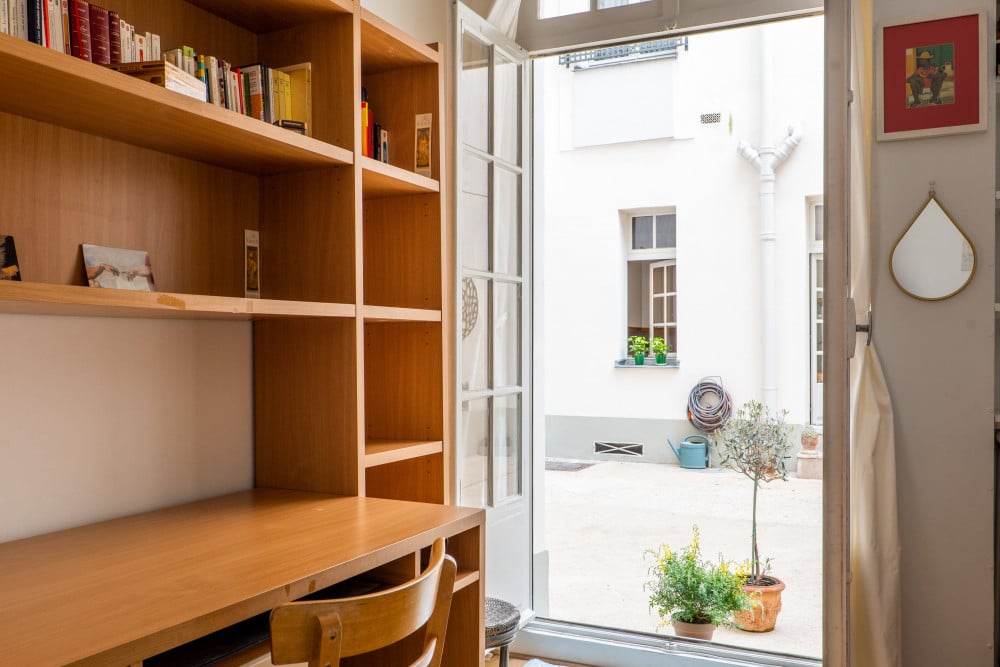 Postcards from the Eiffel Tower