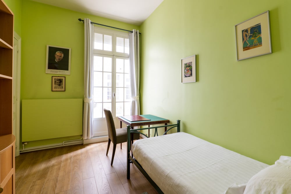 Postcards from the Eiffel Tower