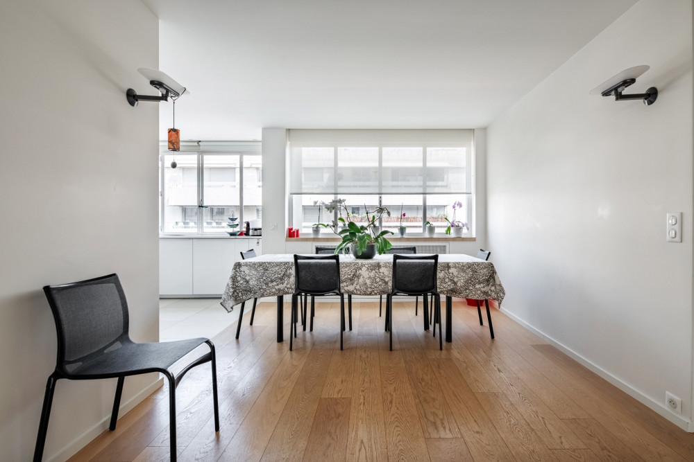 Contemporary Heights