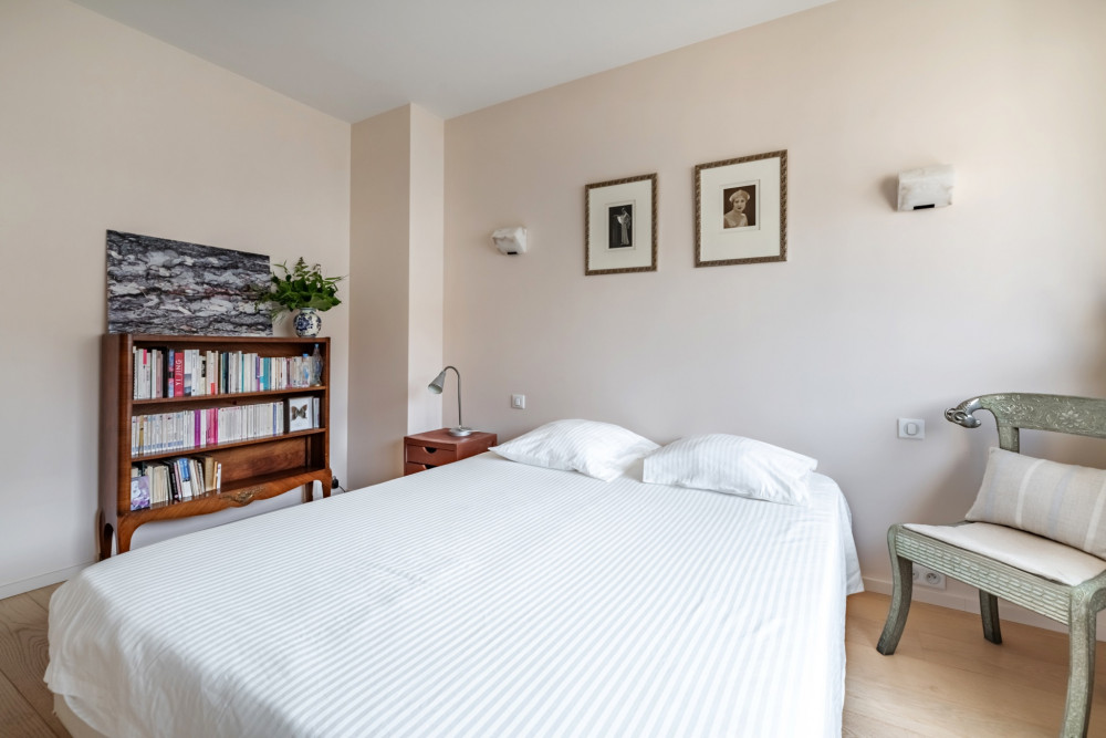 Contemporary Heights