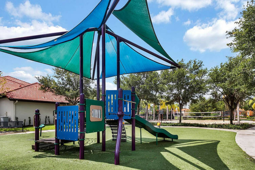 Bella Vida Resort 79