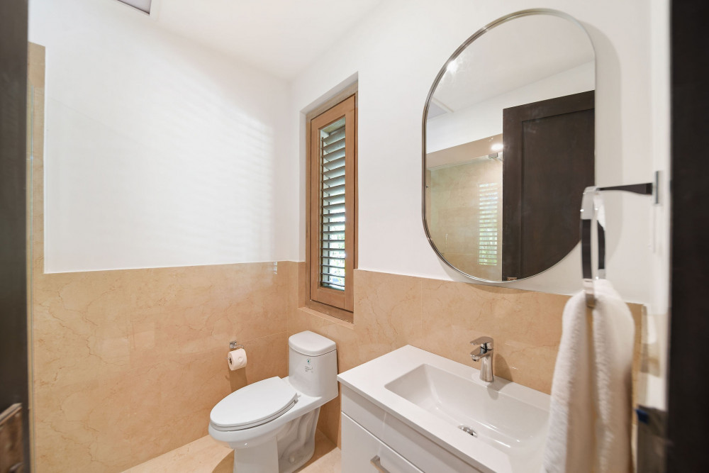 Godings Beach House - 6 bed