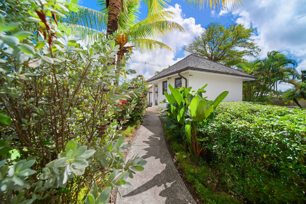 Godings Beach House - 6 bed