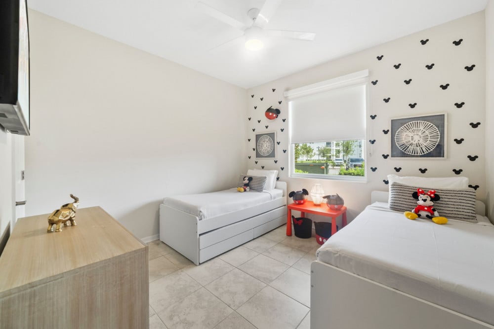 Storey Lake Resort 526