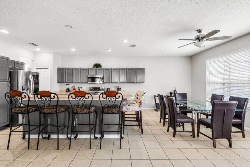 Bella Vida Resort 80