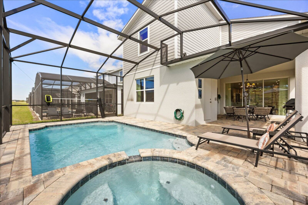 Solara Resort 339