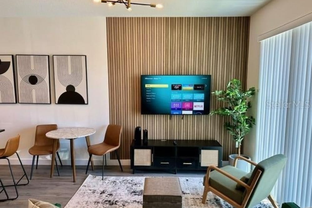 The Hub at Westside 12