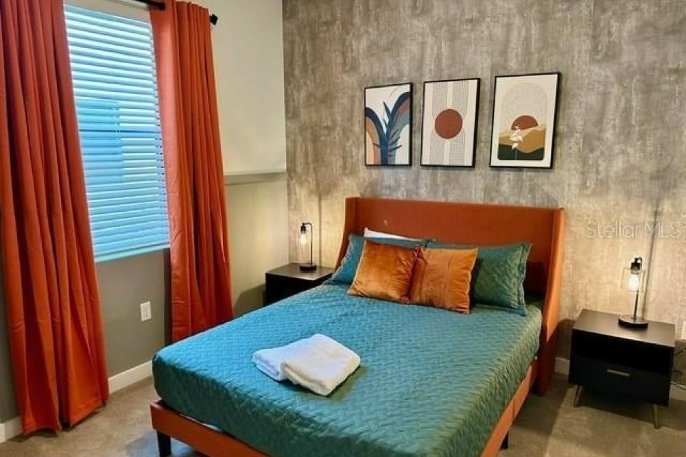 The Hub at Westside 12