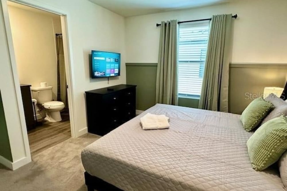 The Hub at Westside 12