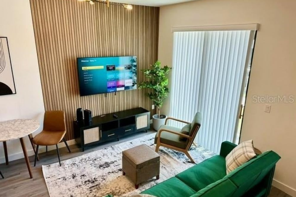 The Hub at Westside 12