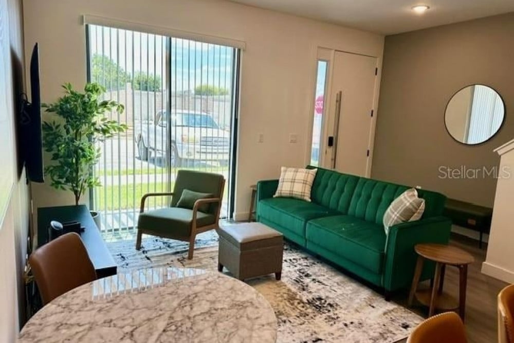 The Hub at Westside 12