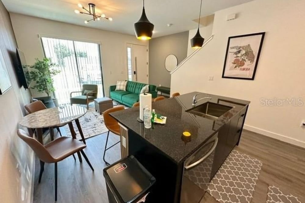 The Hub at Westside 12