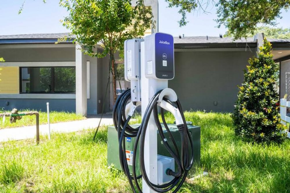 The Hub at Westside 12