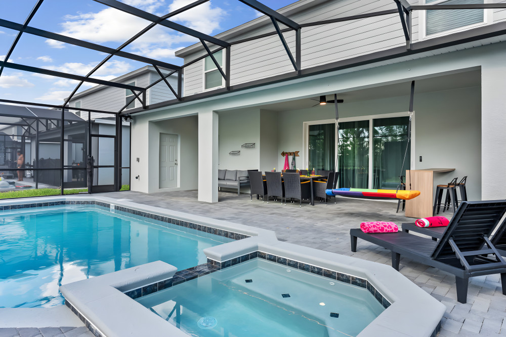 Windsor Cay 137