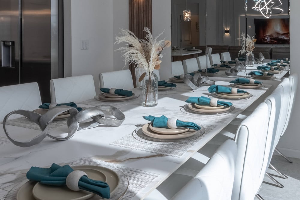 Bella Vida Resort 84