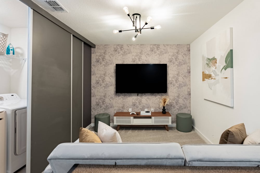 The Hub at Westside 13