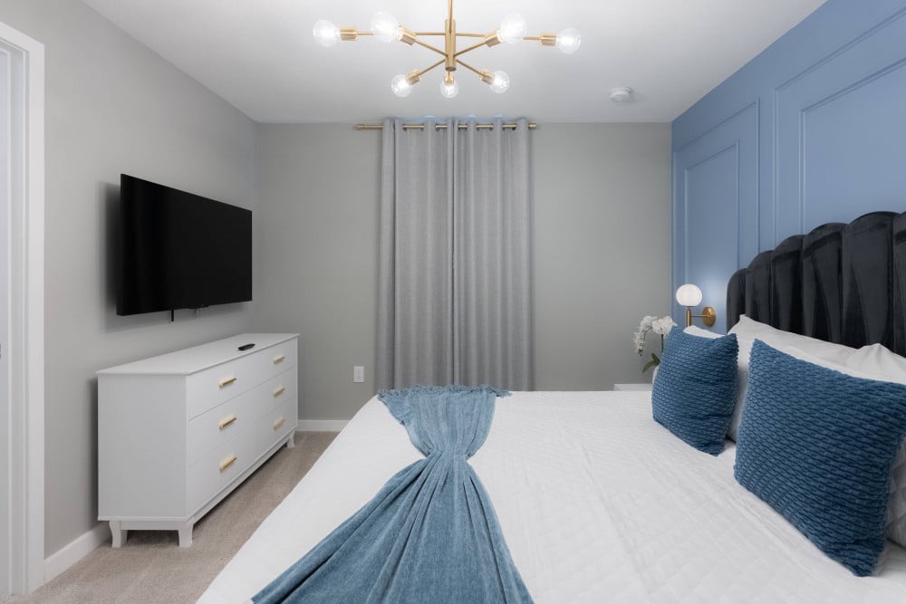 The Hub at Westside 13