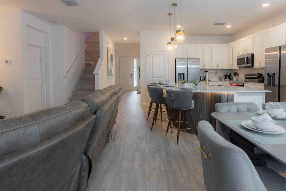 Bella Vida Resort 83