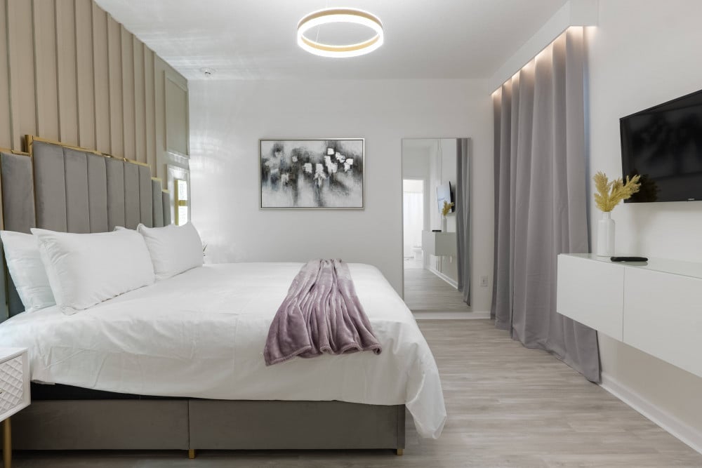 Bella Vida Resort 83