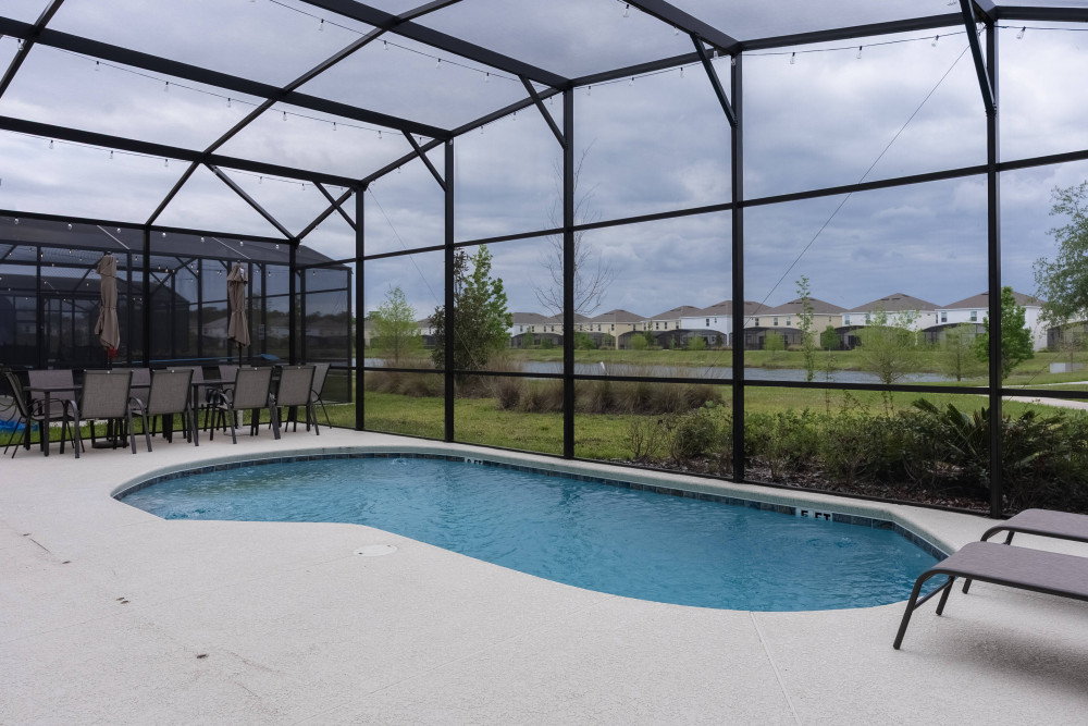 Bella Vida Resort 83