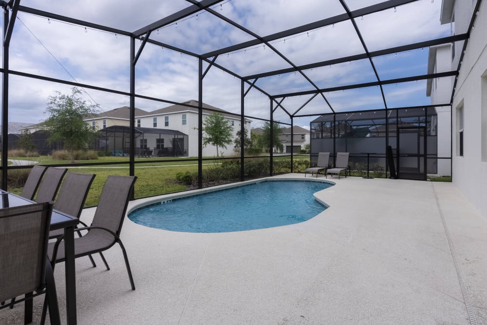 Bella Vida Resort 83