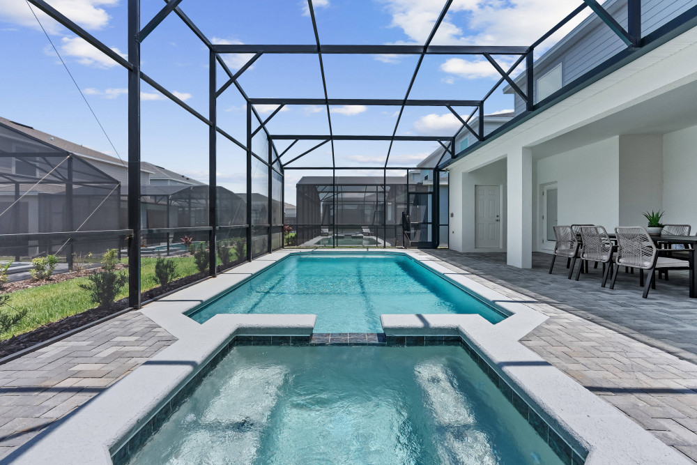 Windsor Cay 150
