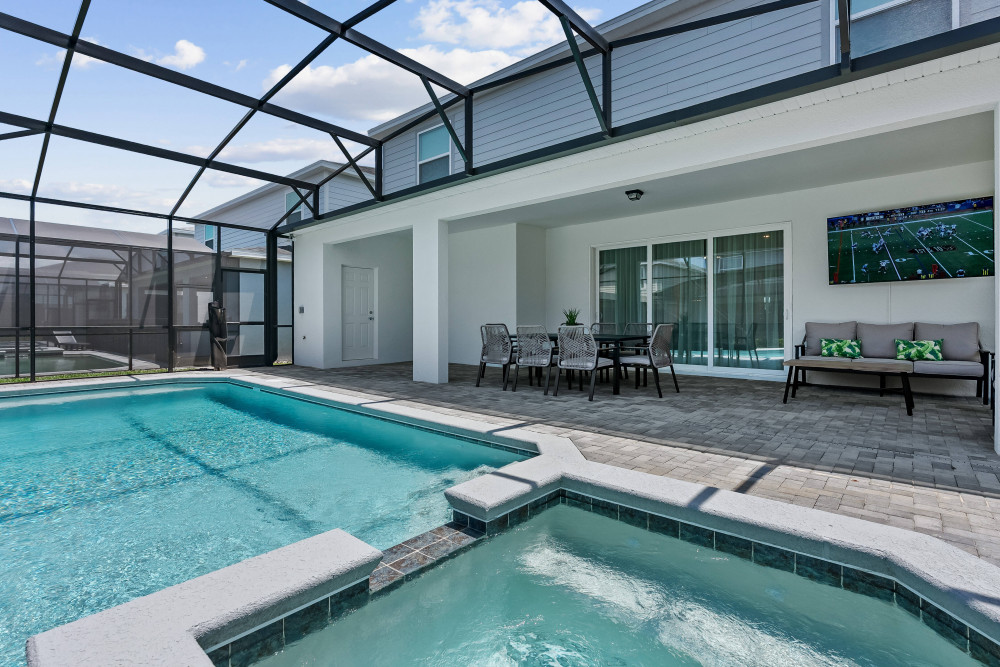 Windsor Cay 150