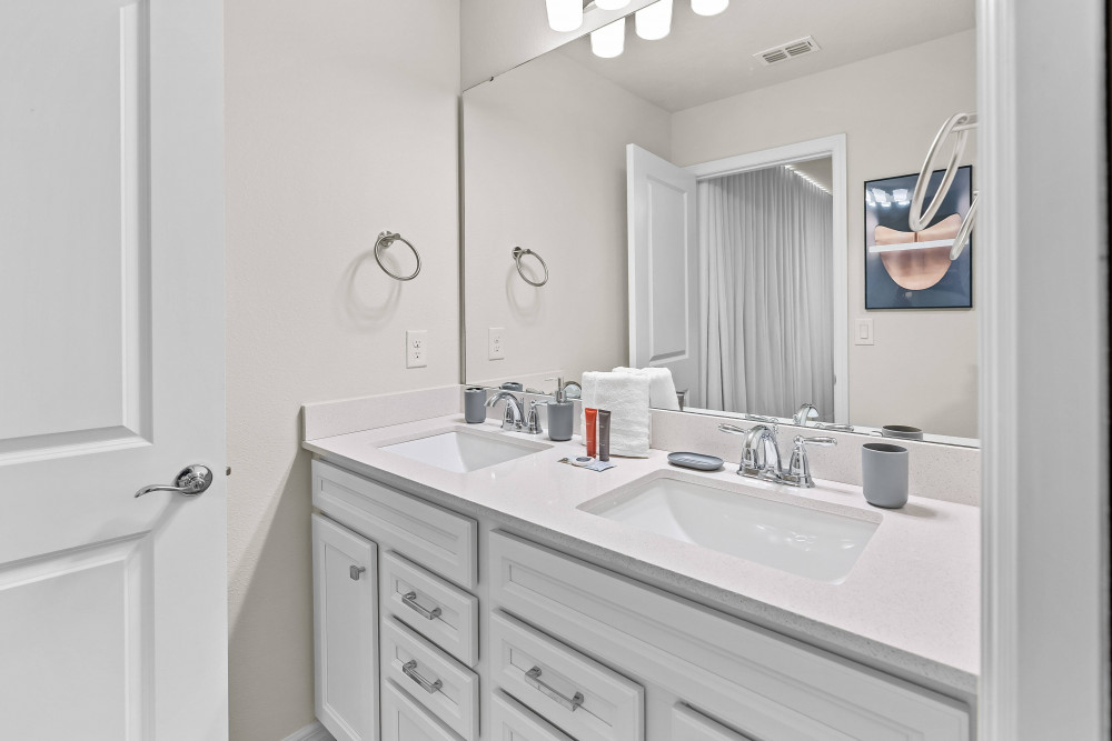 Windsor Cay 150
