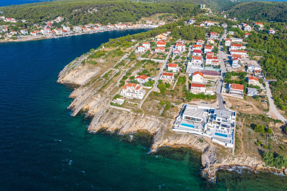 Novigrad 7