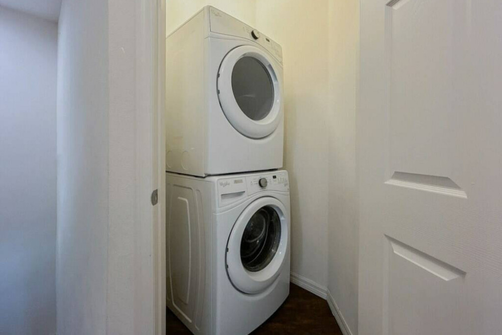 West Lucaya Village 34