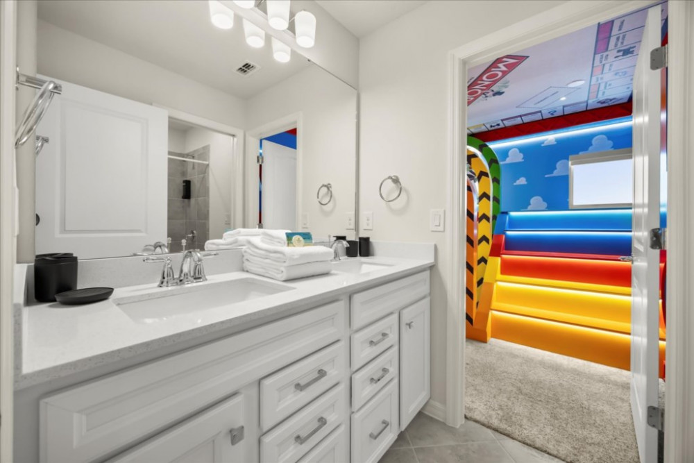 Windsor Cay 226