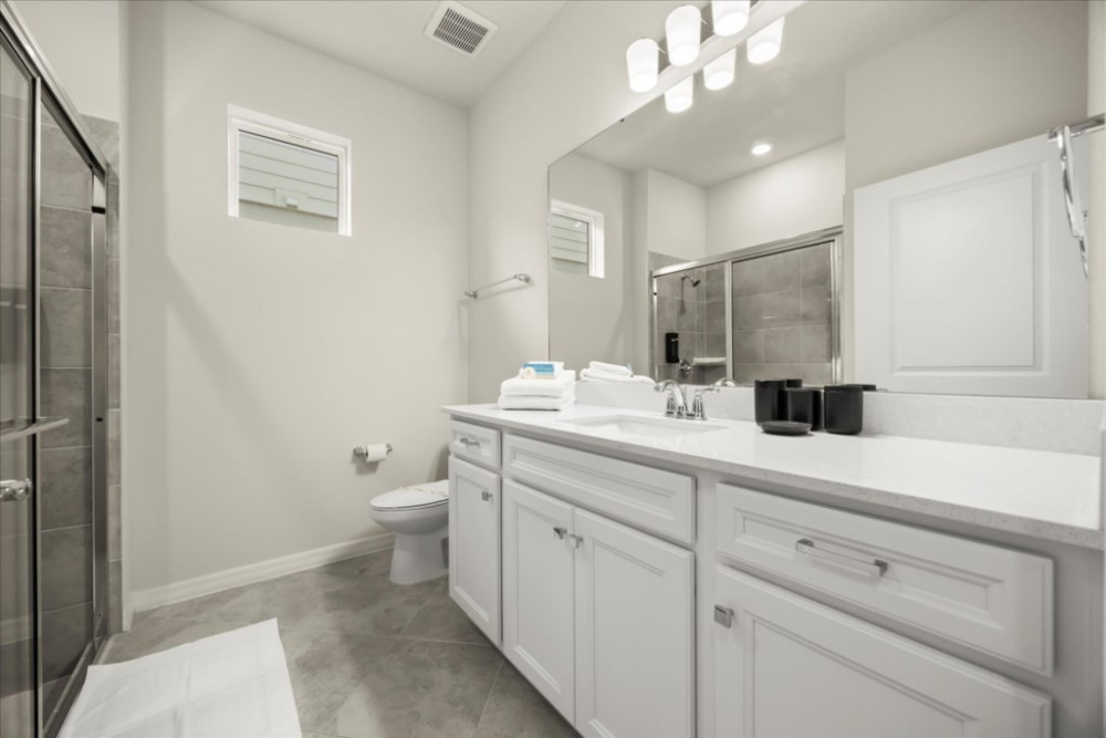 Windsor Cay 226