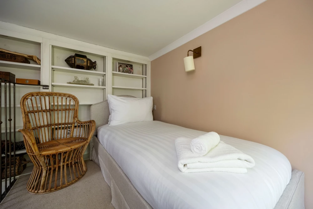Elegant Westbourne Gardens