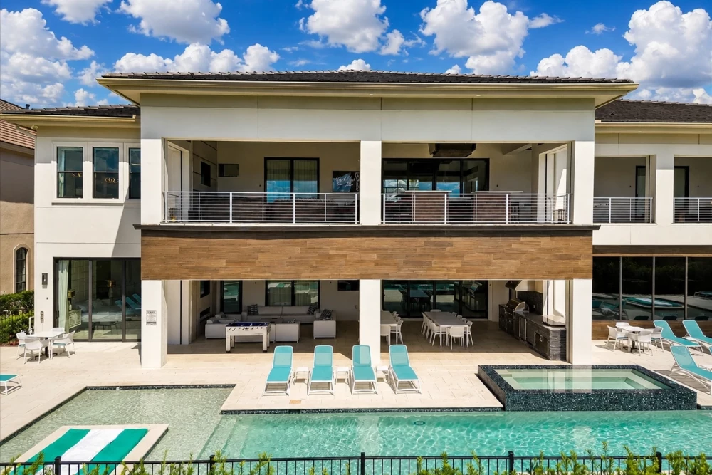 Reunion Resort 13000