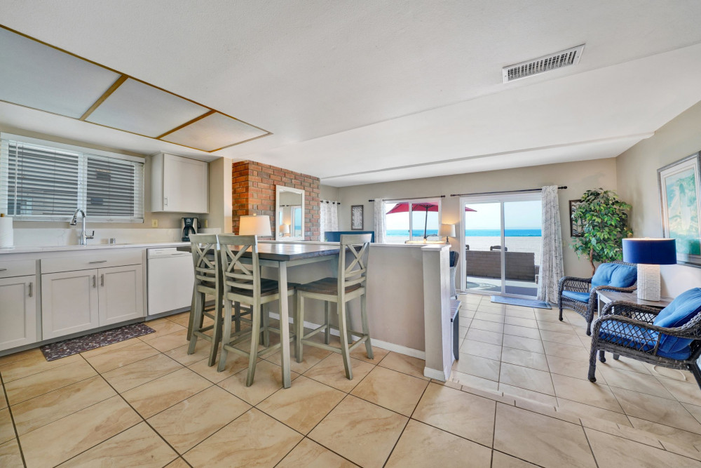 Newport Beach 155