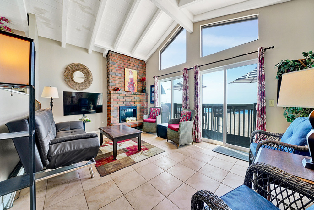 Newport Beach 142