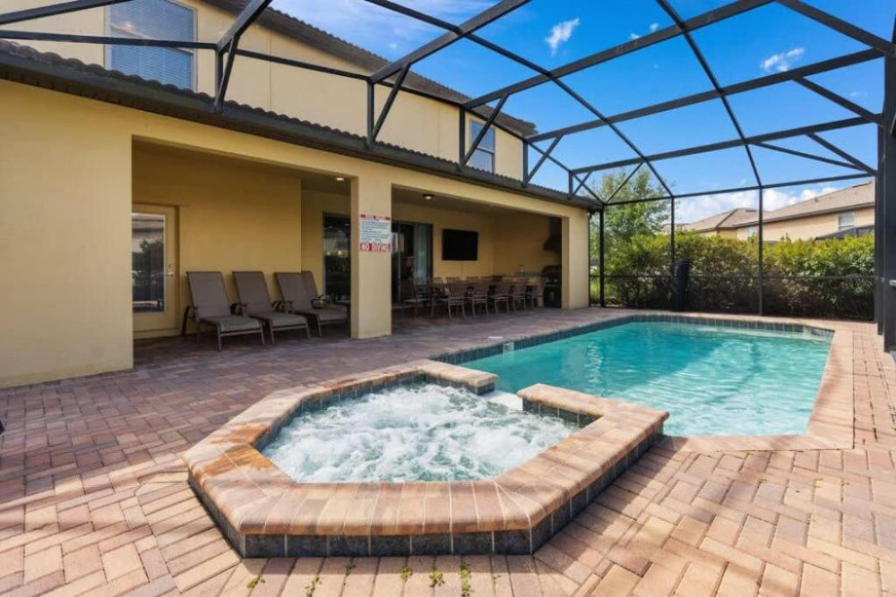 Windsor at Westside 1700