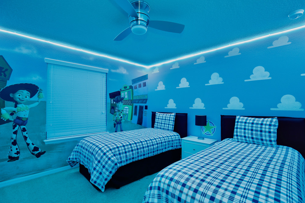 Windsor at Westside 1700