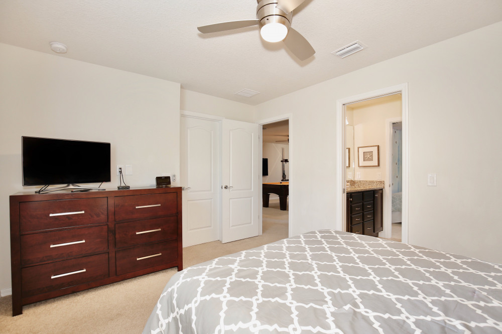 Windsor at Westside 1700