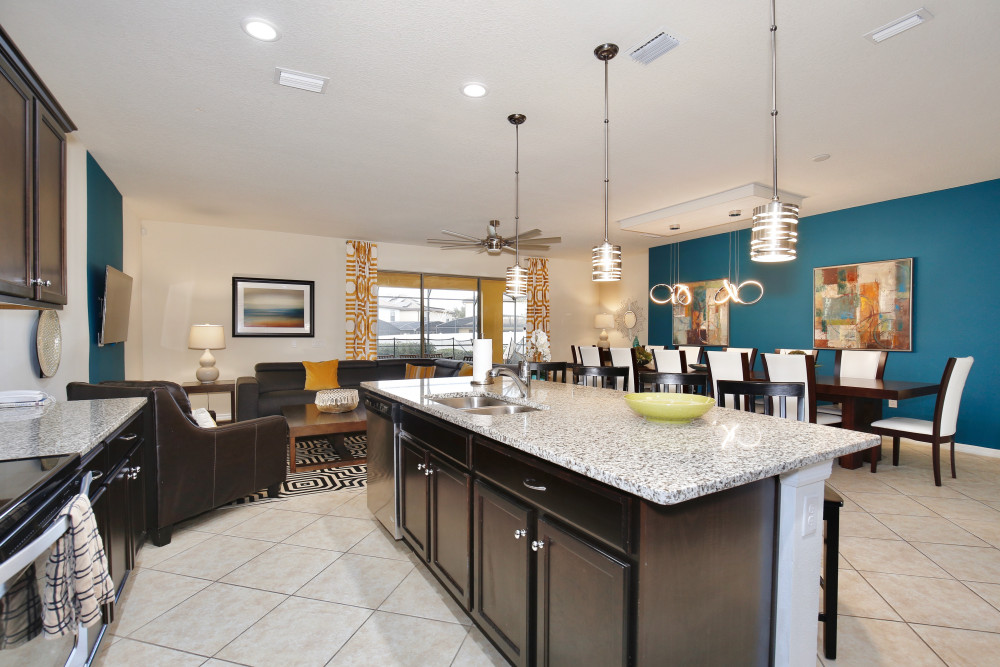 Windsor at Westside 1700