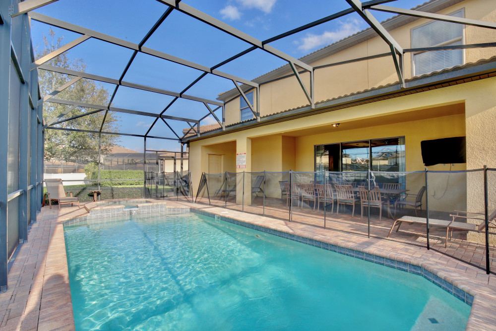 Windsor at Westside 1700