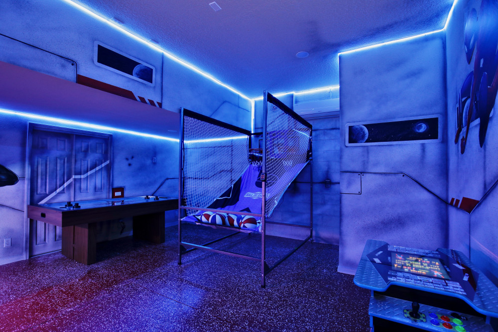 Windsor at Westside 1700