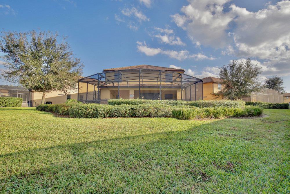 Windsor at Westside 1700