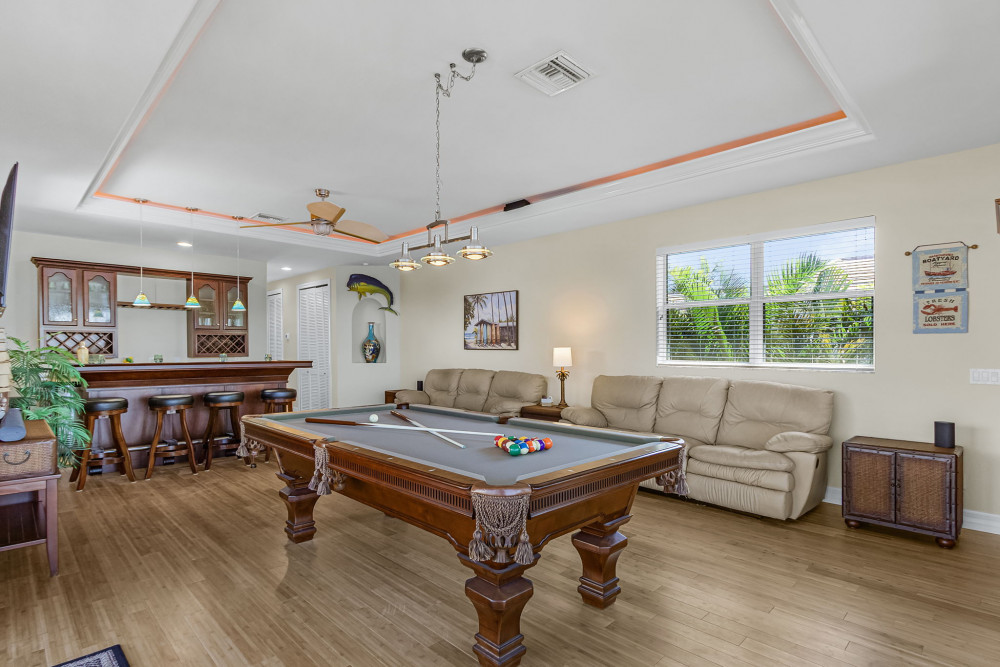 Cape Coral 1089